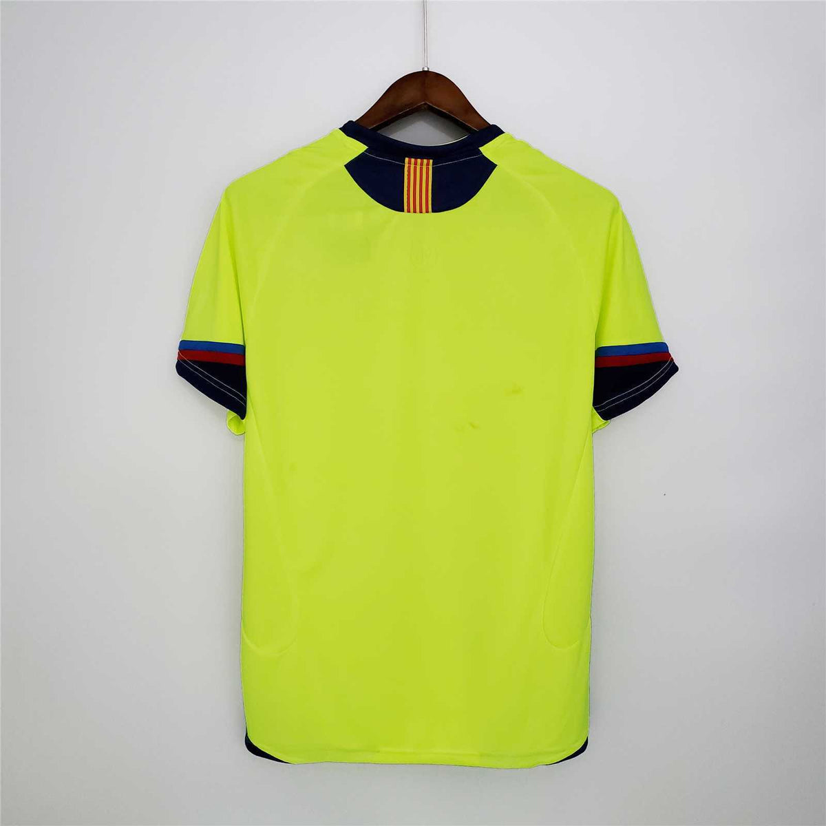 Barcelona 2005/06 Away Jersey