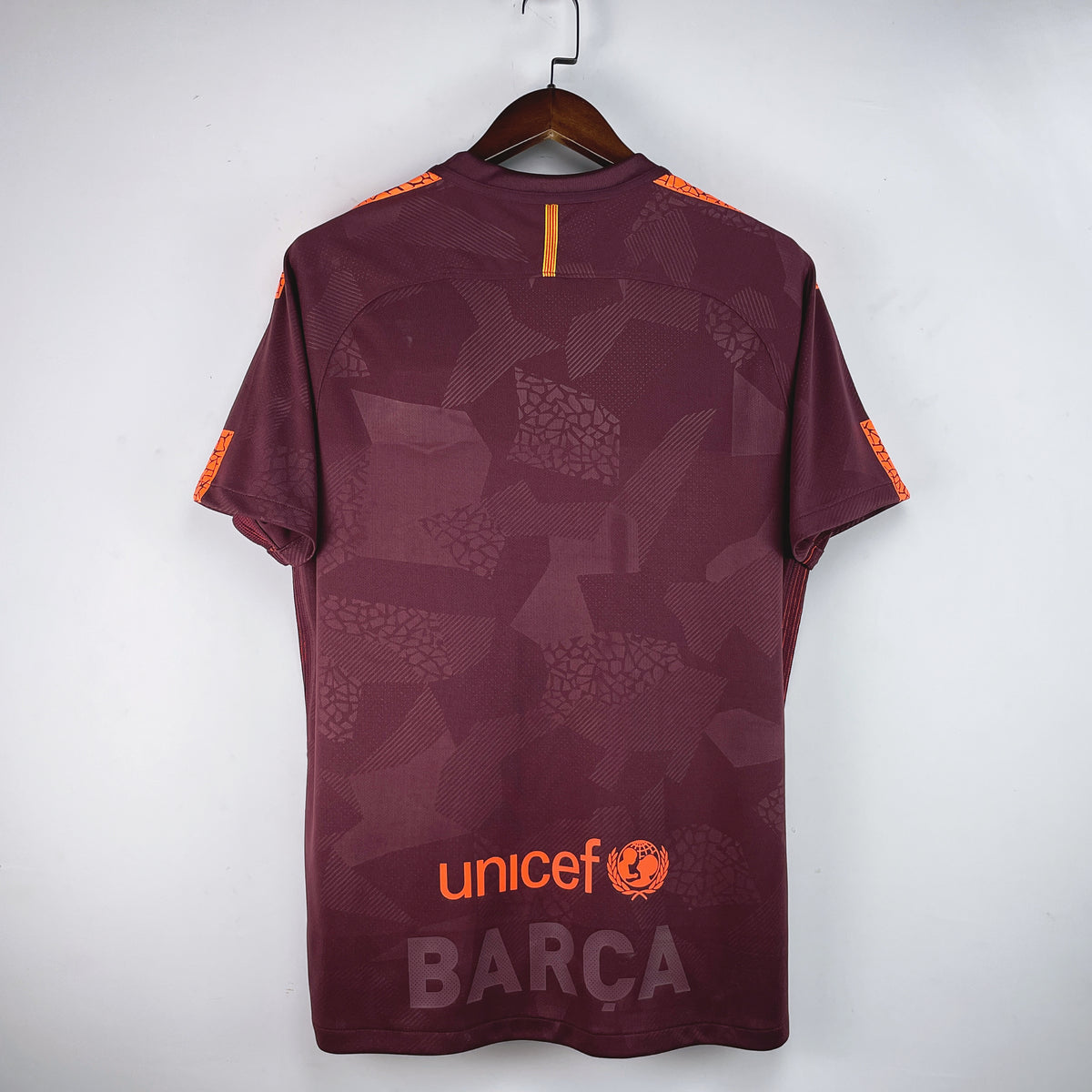 Barcelona 2017/18 Away Jersey