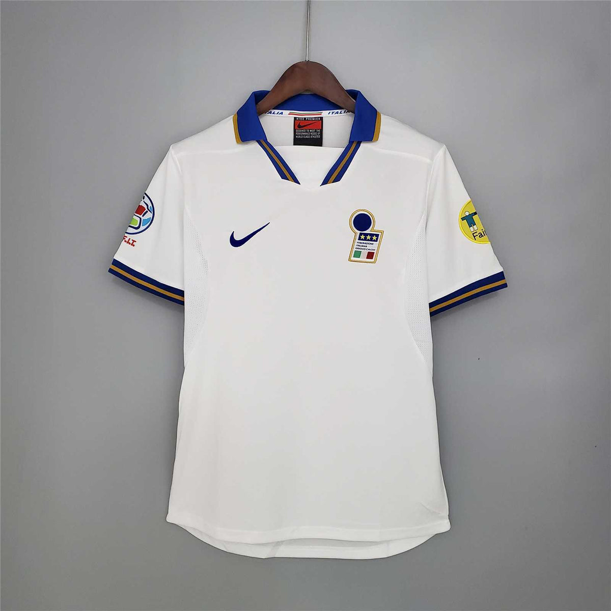 Italy 1996 Away Jersey