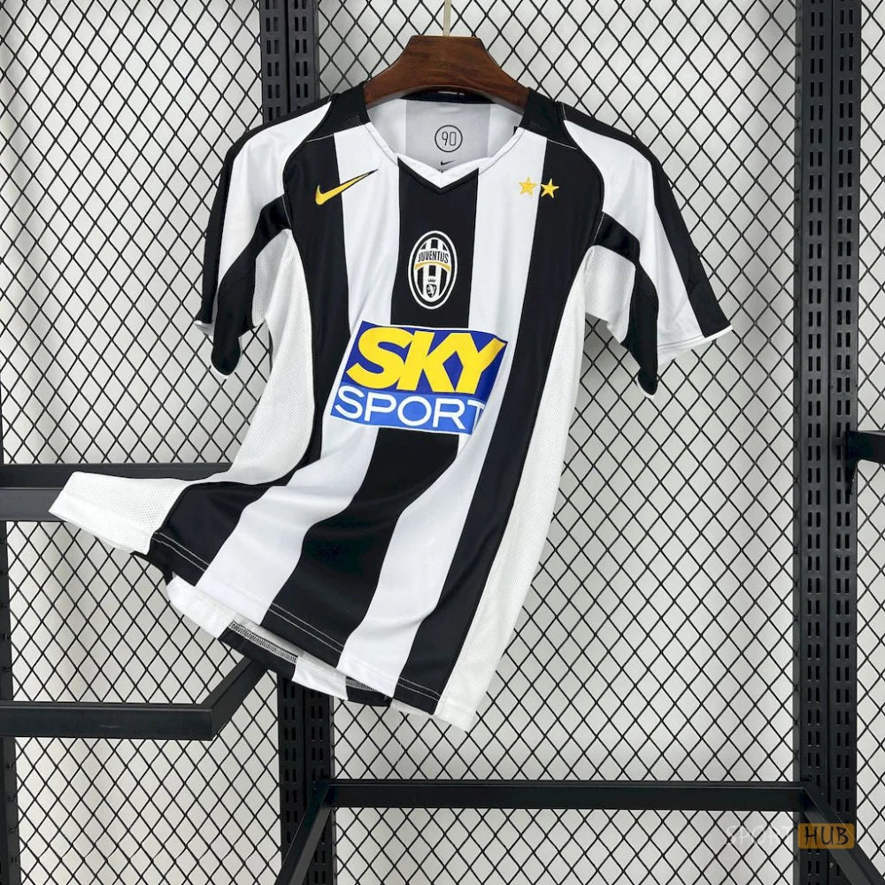 Juventus 2004/05 Home Jersey