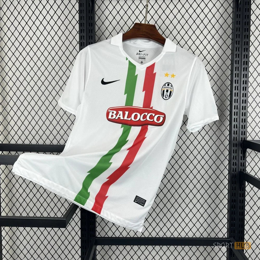 Juventus 2010/11 Home Jersey