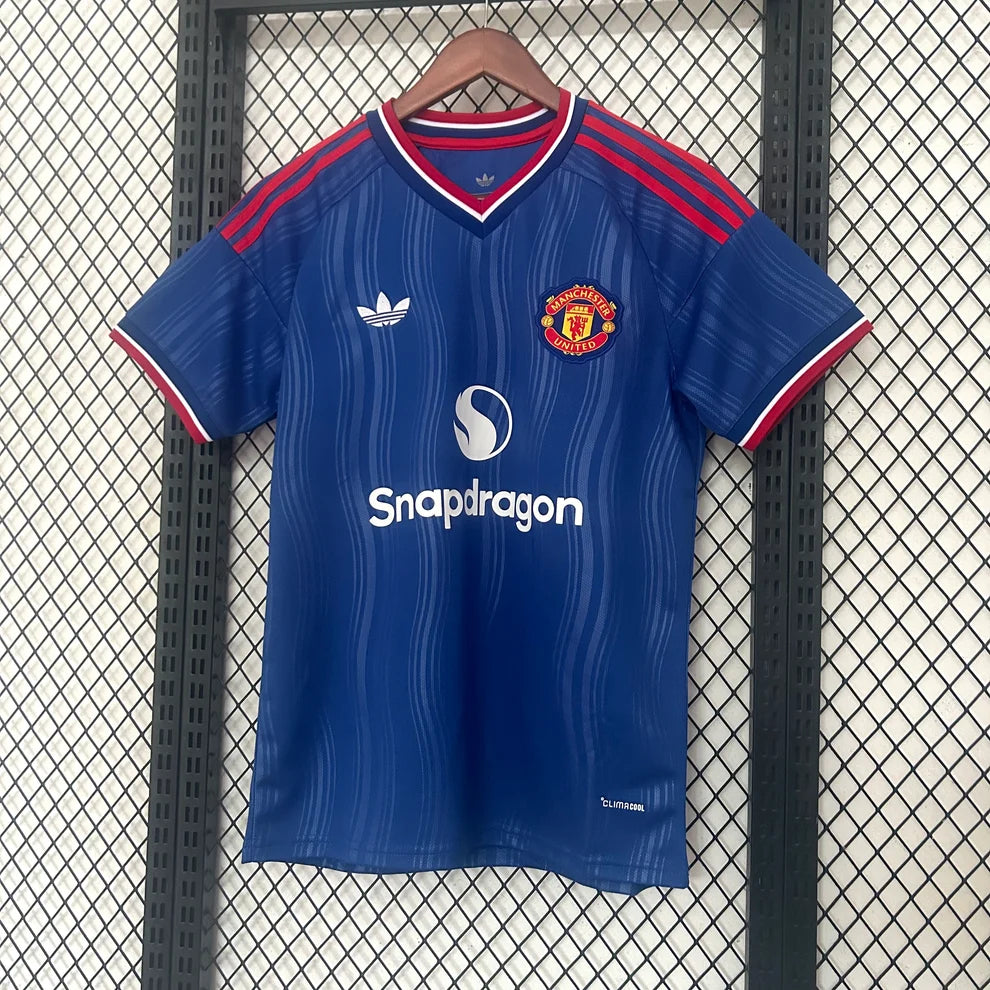 Manchester United 2026/27 Away Jersey
