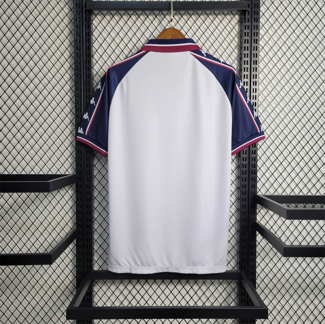 Manchester City 1997/98 Away Jersey