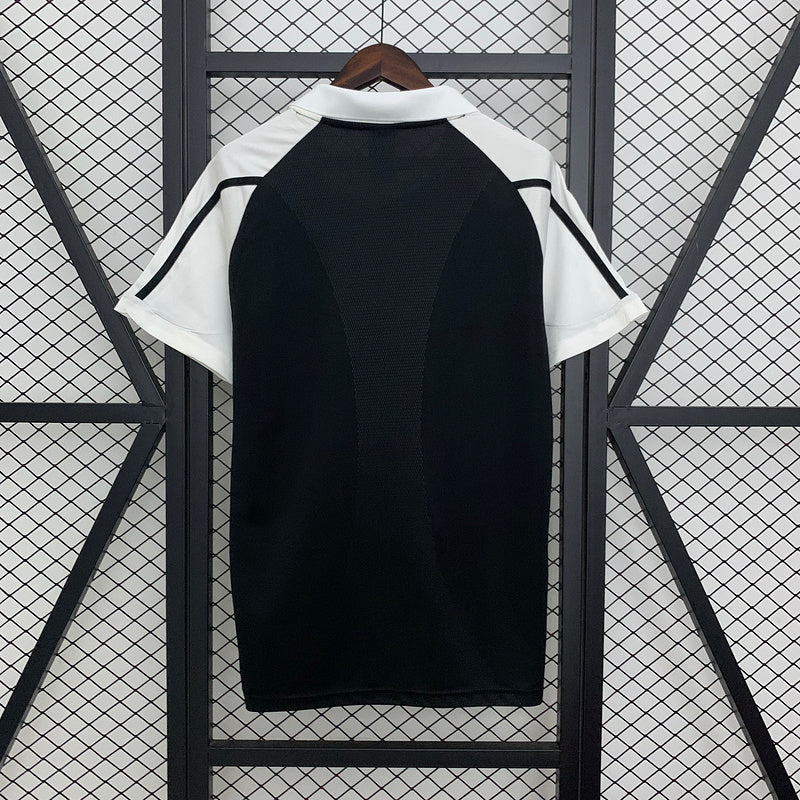 Real Madrid 01/02 Away Kit