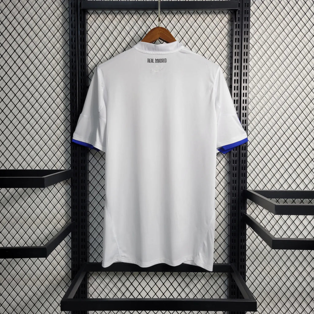 Real Madrid 10/11 Home Jersey