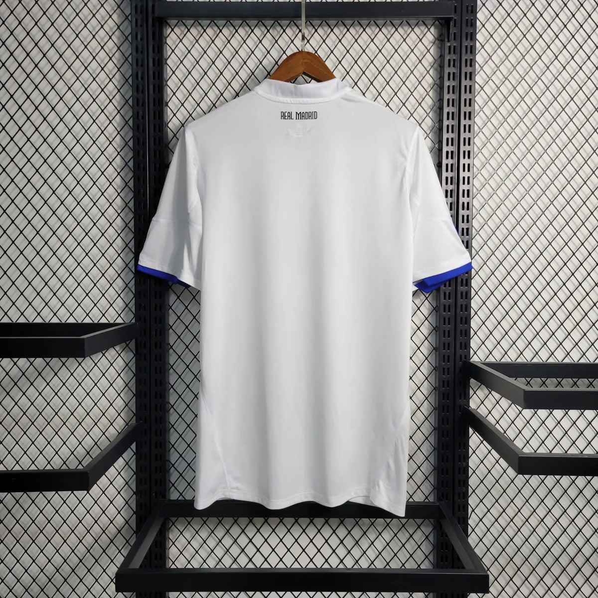 Real Madrid 10/11 Home Jersey