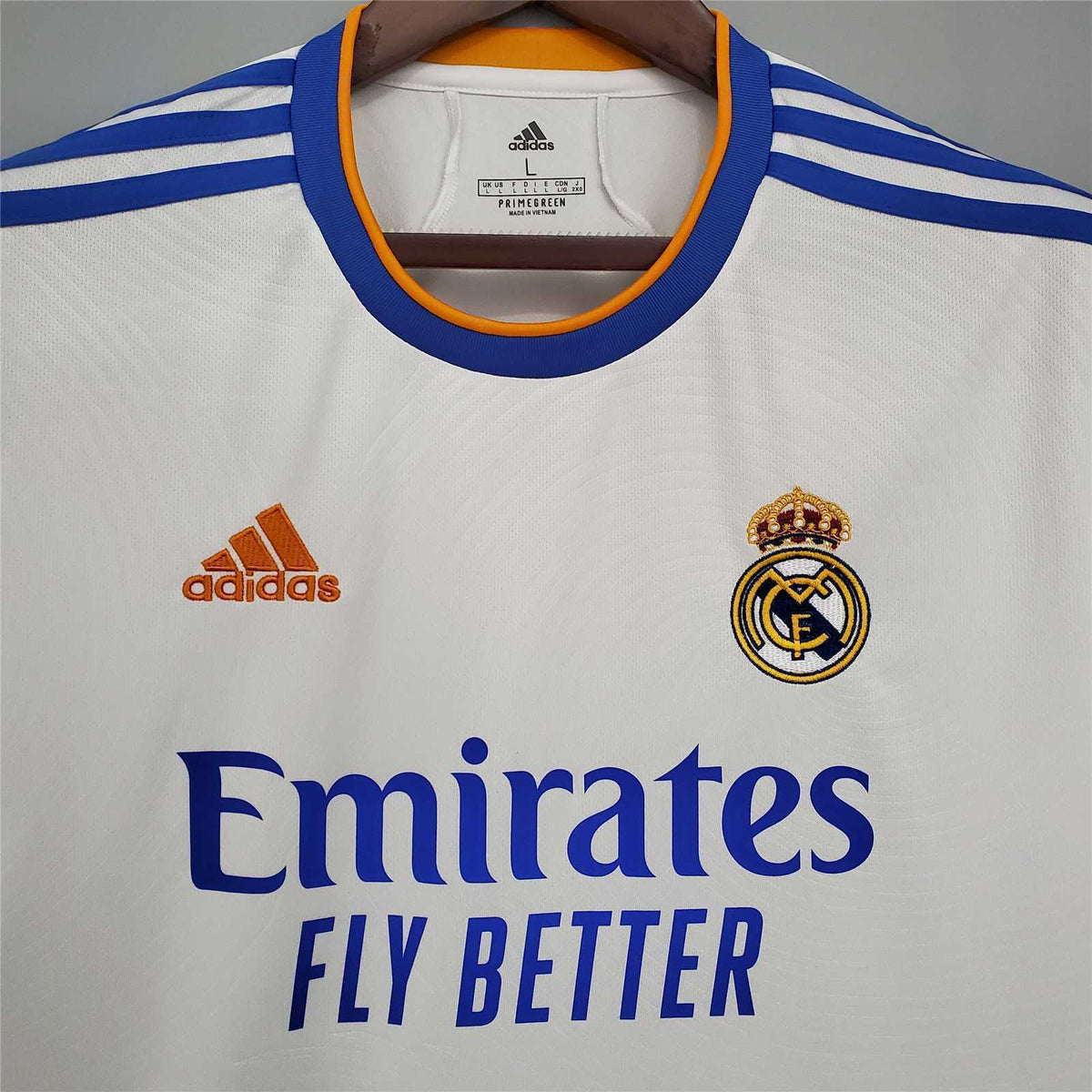 Real Madrid 21/22 Home Jersey