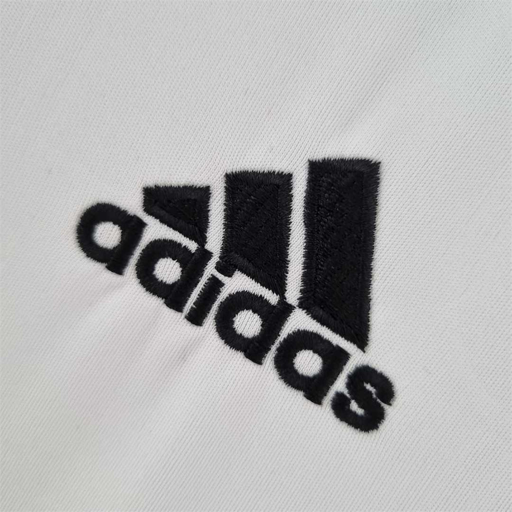 Real Madrid 22/23 Home Jersey