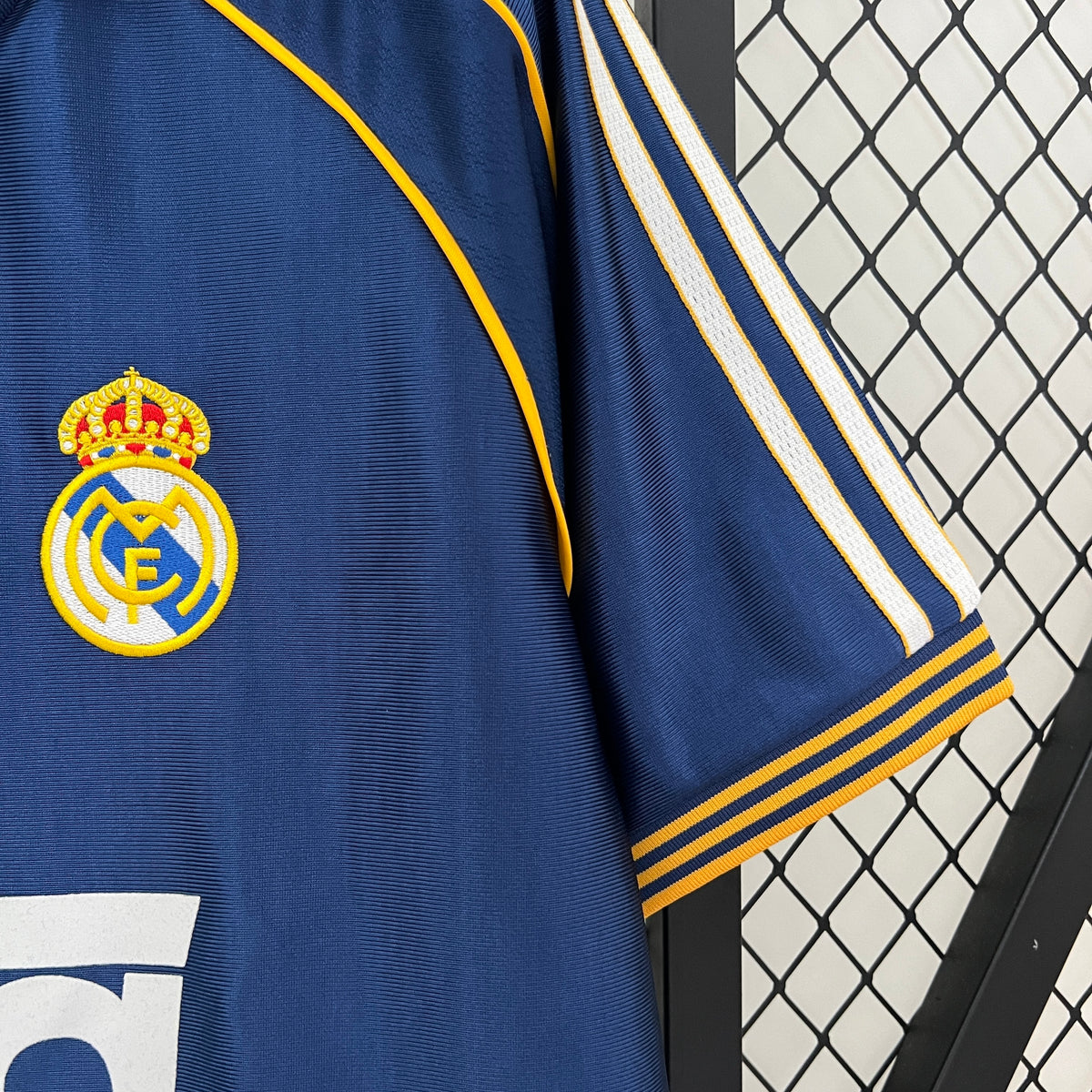 Real Madrid 1998/99 Third Kit